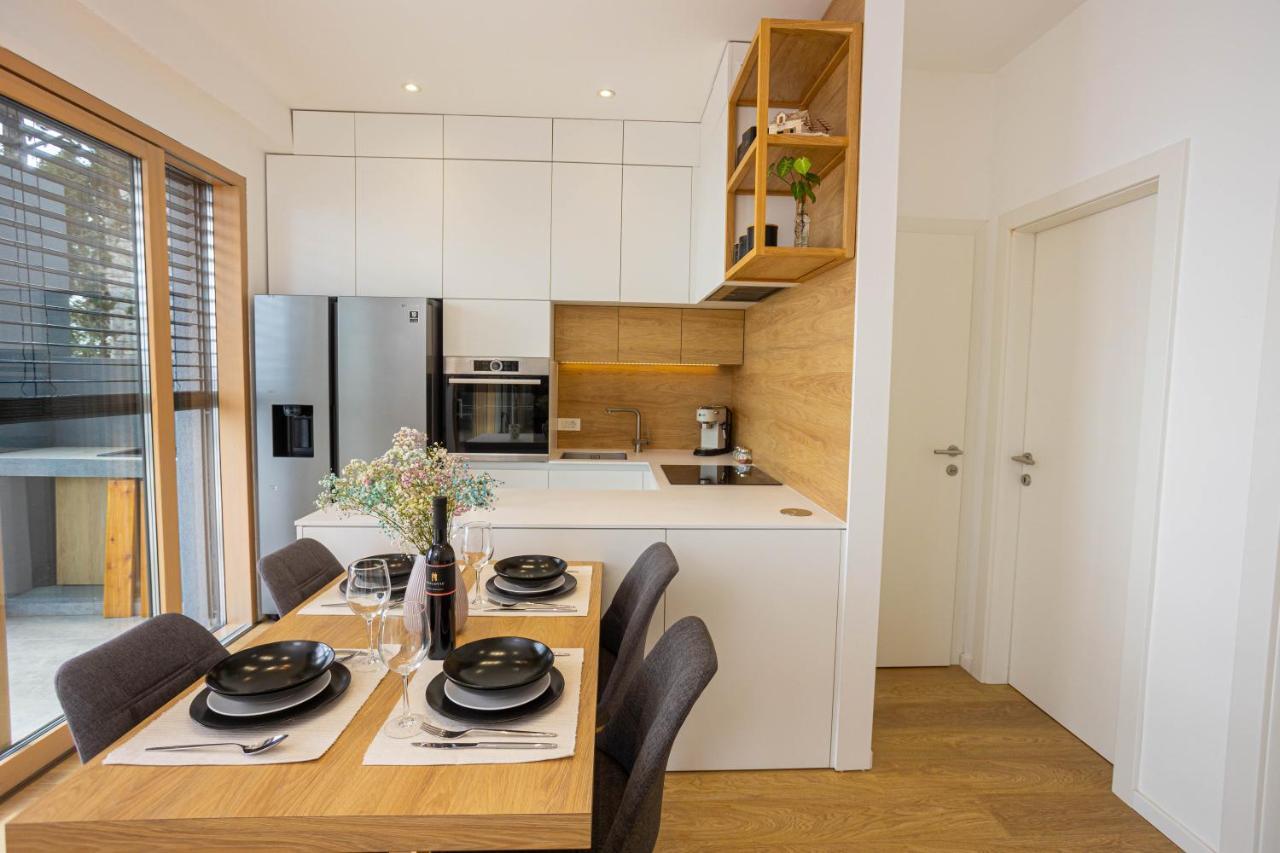 Amai Apartment Split Extérieur photo